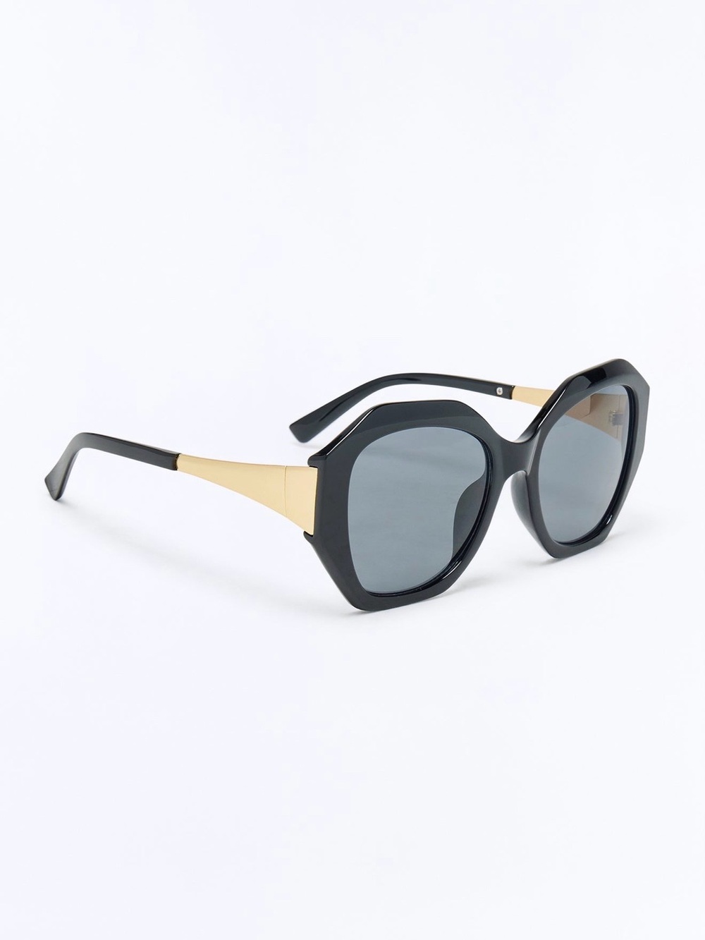 Women's Black Oversized Sunglasses with Gold Temples - Picture 4 of 4